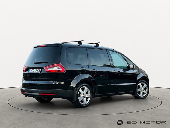 Ford Galaxy 3 of 5