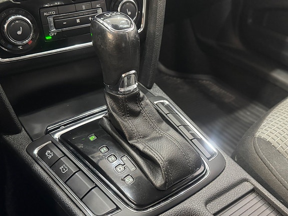 Skoda Superb 10 of 16