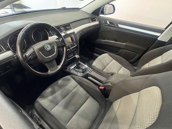 Skoda Superb 6 of 16