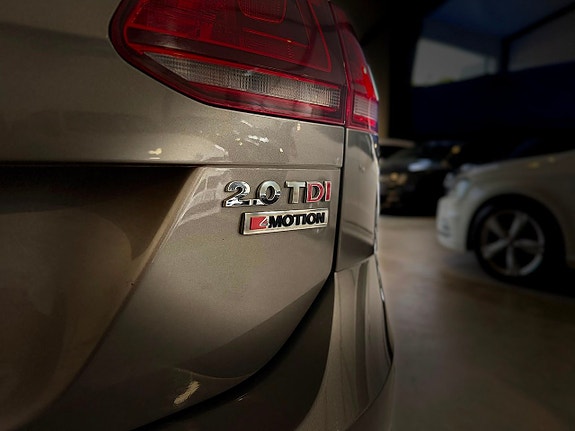 Volkswagen Golf Alltrack 11 of 21