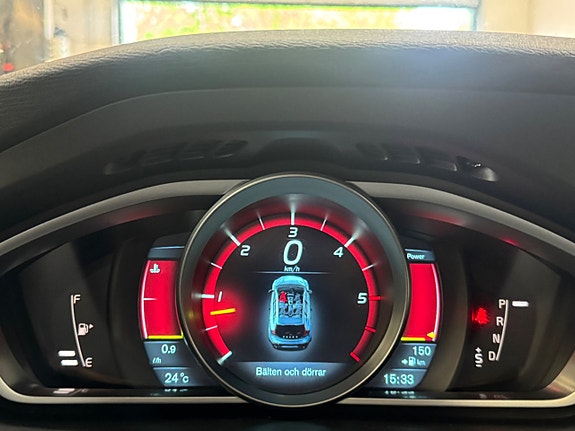 Volvo V40 Cross Country 10 of 12