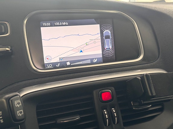 Volvo V40 Cross Country 12 of 12