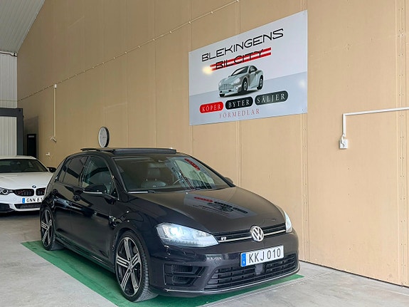 Volkswagen Golf VII