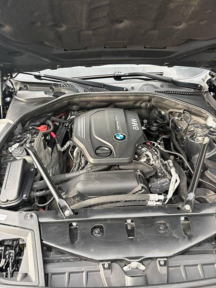 BMW 520d 13 of 14