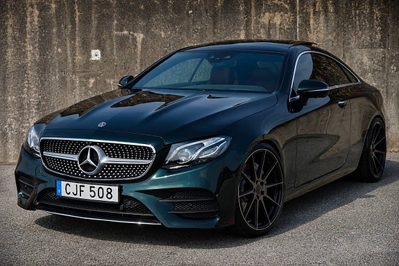 Mercedes-Benz E400 8 of 30