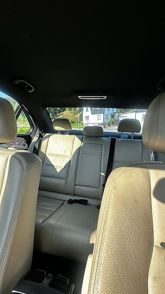 Mercedes-Benz C180 7 of 9