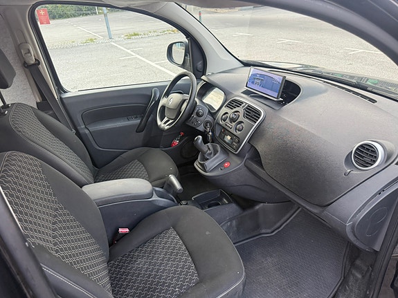Renault Kangoo Maxi 6 of 16