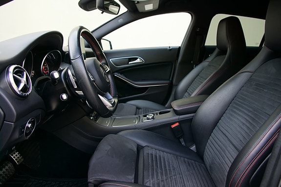 Mercedes-Benz CLA200 d 12 of 17