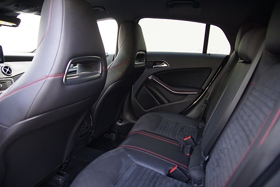 Mercedes-Benz CLA200 d 10 of 17