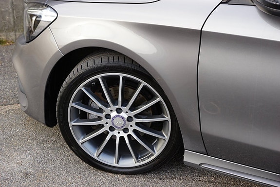 Mercedes-Benz CLA200 d 7 of 17