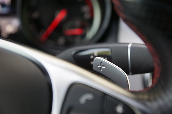 Mercedes-Benz CLA200 d 15 of 17