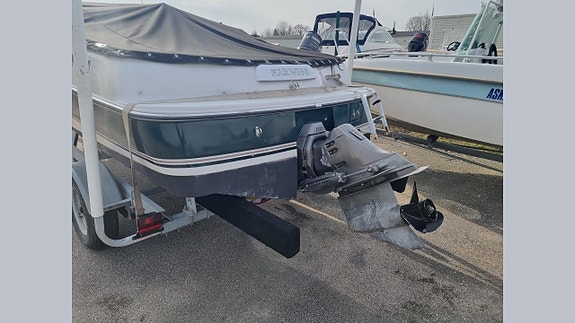 Four Winns Horizon 170 Ny motor 2025 5 of 5