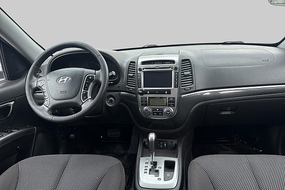 Hyundai Santa Fe 11 of 20