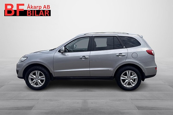 Hyundai Santa Fe 5 of 5