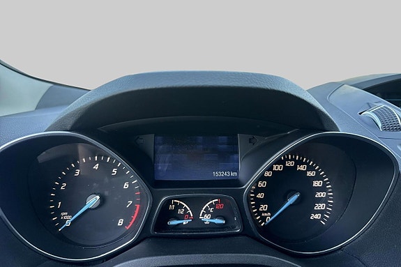 Ford Kuga 15 of 15