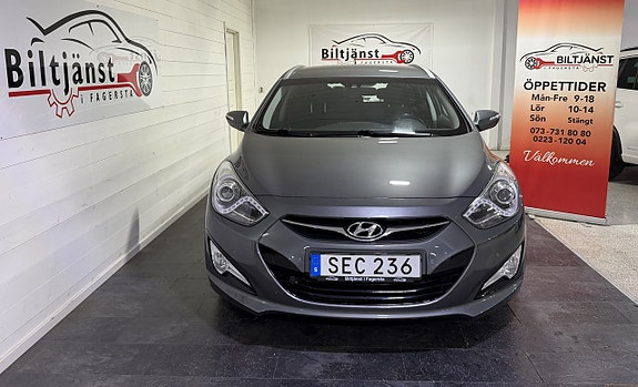 Hyundai i40 2 of 5