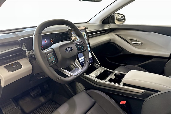 Ford Explorer 8 of 13