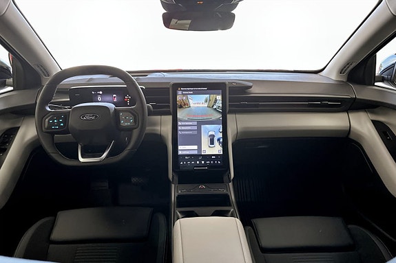 Ford Explorer 7 of 13