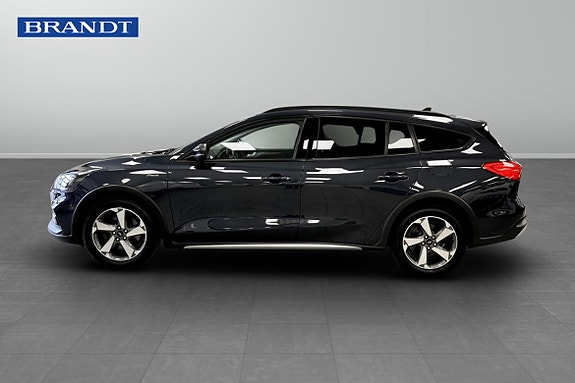 Ford Focus 3 of 5