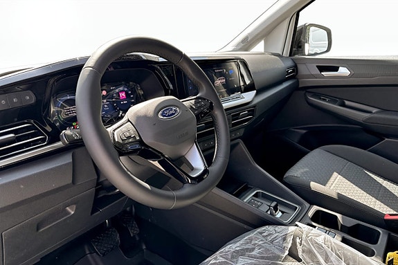 Ford Transit Connect 4 of 5