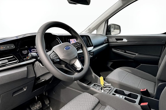 Ford Transit Connect 7 of 14