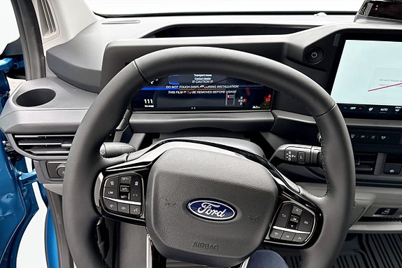 Ford E-Transit 6 of 7