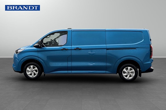 Ford E-Transit 3 of 5