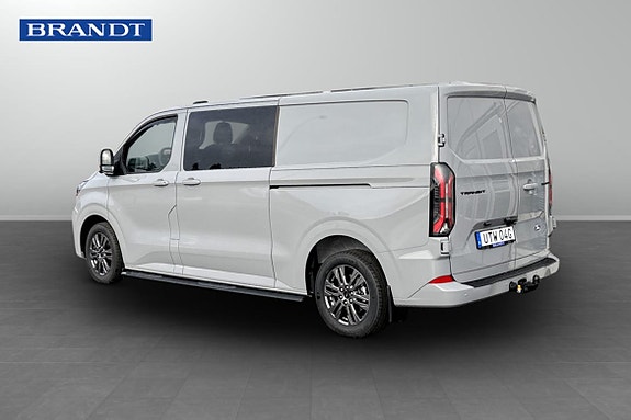 Ford Transit Custom 9 of 14