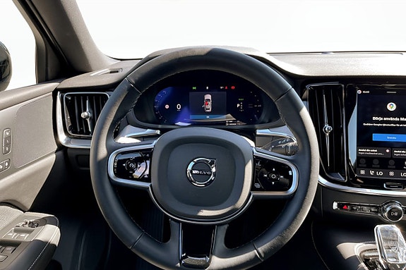 Volvo V60 7 of 9