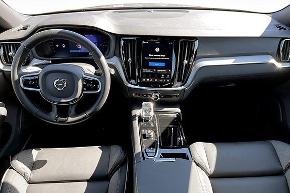 Volvo V60 4 of 9