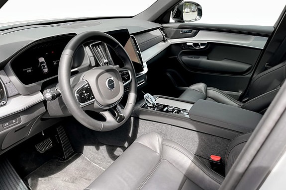 Volvo XC90 5 of 5