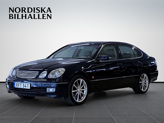 Lexus GS300 3 of 5