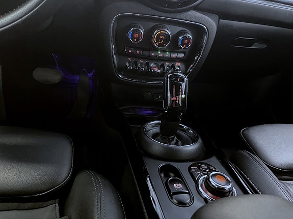 MINI Clubman Cooper S 12 of 19