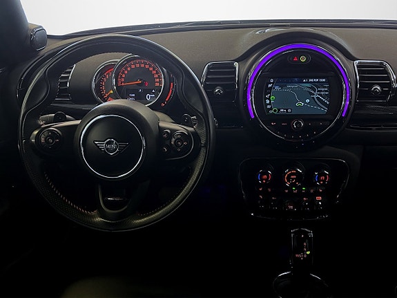 MINI Clubman Cooper S 10 of 19