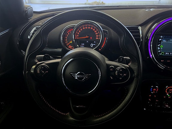 MINI Clubman Cooper S 11 of 19