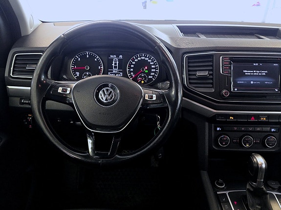 Volkswagen Amarok 9 of 16