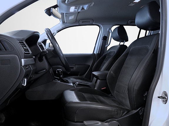 Volkswagen Amarok 6 of 16