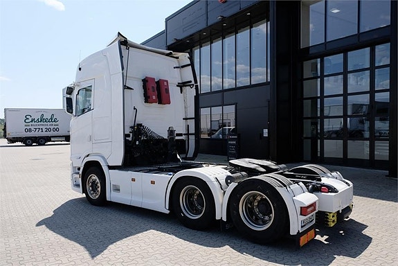 Scania Super S500 6x2 dragbil Årsmodell 2023 3 of 8