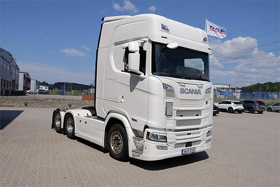 Scania Super S500 6x2 dragbil Årsmodell 2023 5 of 8