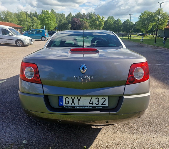 Renault Megane II 4 of 5