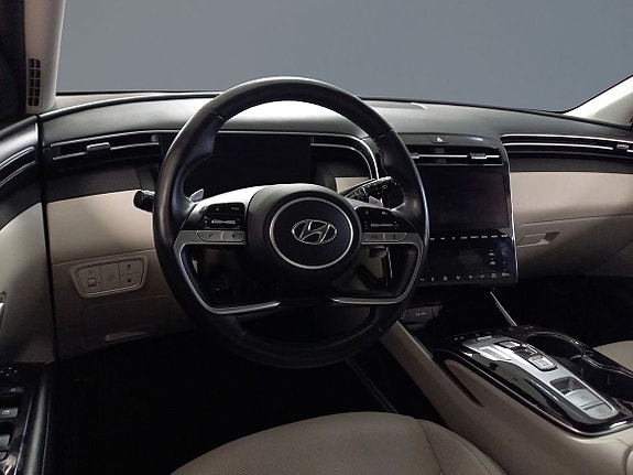 Hyundai Tucson 4 of 14