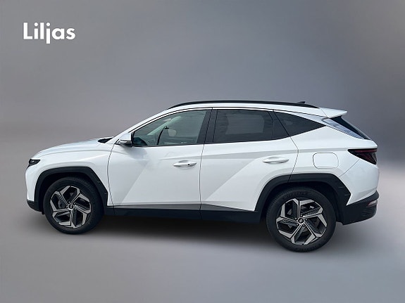 Hyundai Tucson 3 of 5