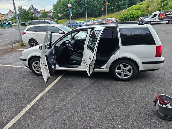 Volkswagen Golf IV 8 of 10