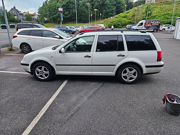 Volkswagen Golf IV 9 of 10