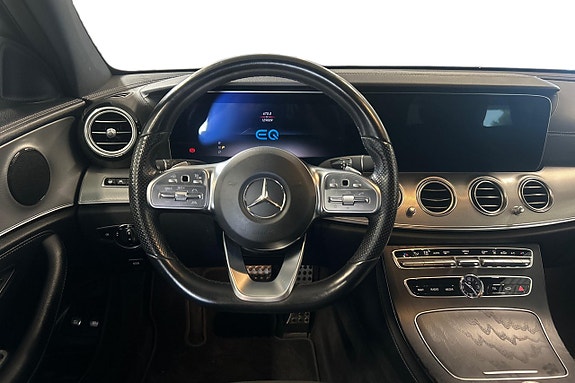 Mercedes-Benz E300 de 16 of 27