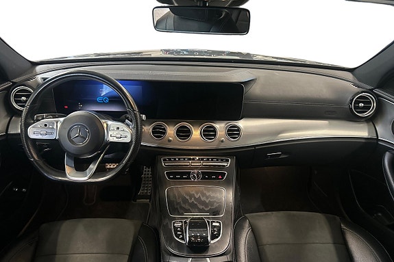 Mercedes-Benz E300 de 12 of 27
