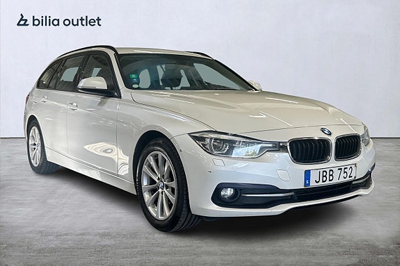 BMW 320d 4 of 5