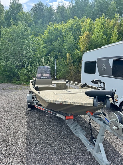 Tracker grizzly 1648sc mercury40 2 of 2