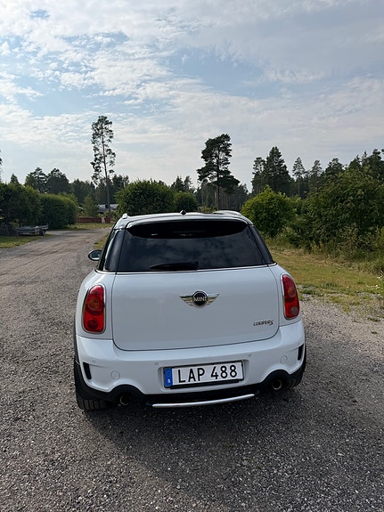 MINI Countryman Cooper S 4 of 5