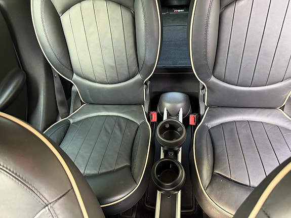 MINI Countryman Cooper S 8 of 9